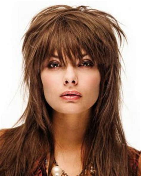 Haircut "wolf" (32 photos): female hairstyle for medium or long hair with bangs or without, rear ...