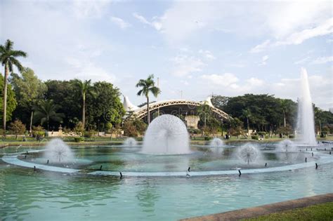 Rizal Park in the Morning in Manila, Philippines Editorial Stock Image ...