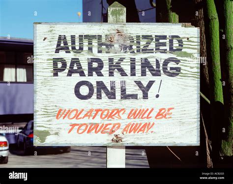 Authorized parking only sign Stock Photo - Alamy