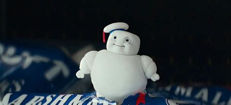 'Ghostbusters: Afterlife' Clip: Paul Rudd Meets Some Mini Stay-Puft ...