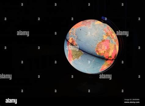 Rotating globe hi-res stock photography and images - Alamy