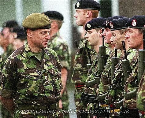 British Army land ground forces ranks combat uniforms military ...