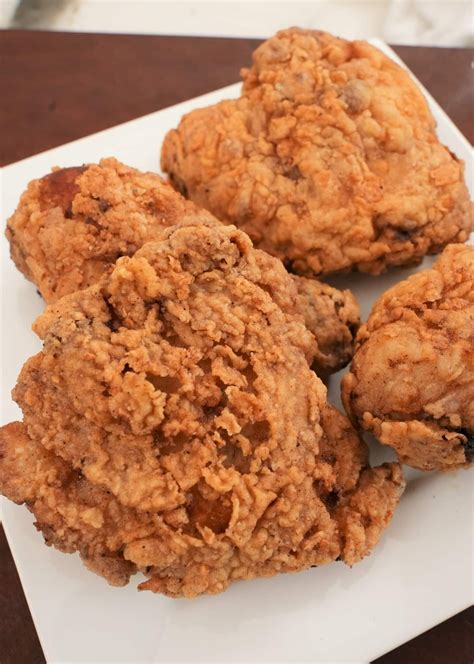 Easy Fried Chicken (VIDEO) - CJ Eats Recipes