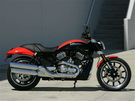 Harley-Davidson insurance. 2007 VRSCR Street Rod pictures