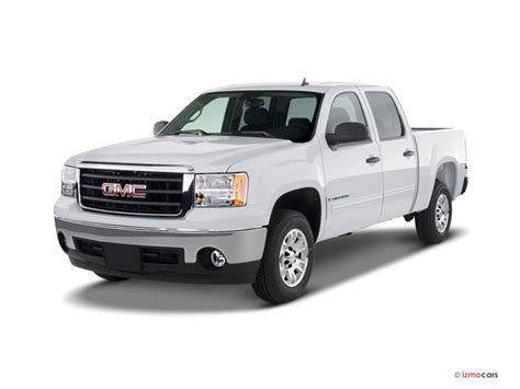 2009 GMC Sierra 1500 Review, Pricing, & Pictures | U.S. News