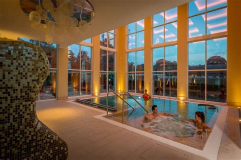 Bedford Lodge Hotel spa breaks from £65.00