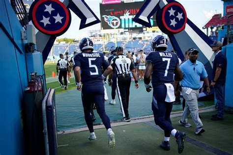 Tennessee Titans Practice Squad Elevations Send Ominous Message ...