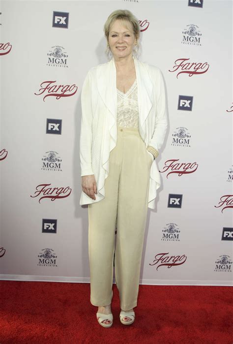 Jean Smart Fargo Season Premiere in Hollywood – Celebrity Wiki ...