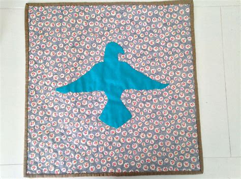 Appliquéd Bird Mini Quilt - Wise Craft Handmade