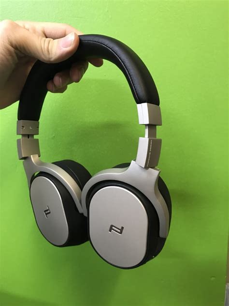 Kef and Porsche Design Space One Wireless Noise Cancelling Headphones Review