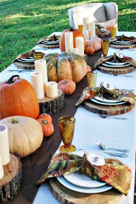 20+ Thanksgiving tablescape decorating ideas with natural elements