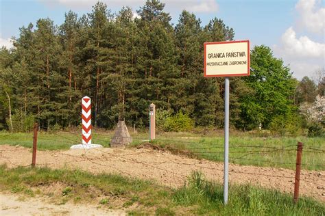 Polish church speaks out on situation at Poland-Belarus border | The ...