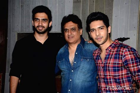 Armaan Malik Family Photos, Wife, Father, Age, Height, Bio