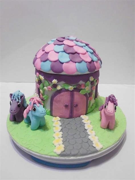 My Little Pony House - Decorated Cake by Michelle - CakesDecor