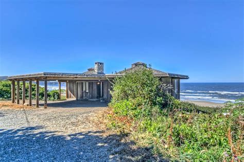 Oregon Coast Real Estate & Homes Guide | Visit Oregon