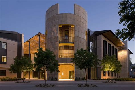 Stanford Law School, William H. Neukom Building | Stanford law, Law school, Building