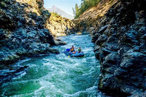 First Timers Guide to the Wild Rogue River - Northwest Rafting Company