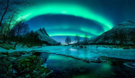 Download Landscape Sky Ice Winter Mountain Nature Aurora Borealis HD Wallpaper