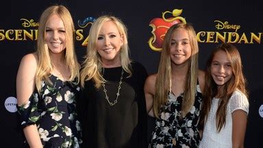 Shannon Beador’s Kids: Meet The ‘RHOC’ Star’s 3 Daughters – Hollywood Life