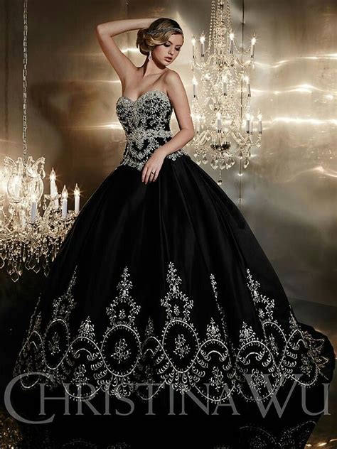 IMÁGENES | Black wedding dresses, Black wedding gowns, Ball gown wedding dress