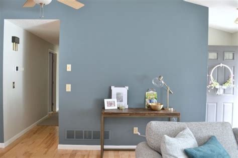 blue accent wall - Google Search | Blue accent walls, Living room accents, Accent walls in ...