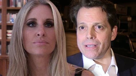 Anthony Scaramucci's Wife's Insurance Co. is Suing U.S. Government