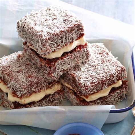 Classic Lamingtons with Jam and Cream | Recipe | Lamingtons, Lamingtons ...