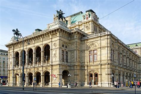 Vienna State Opera, Best Places to Visit in Austria - GoVisity.com