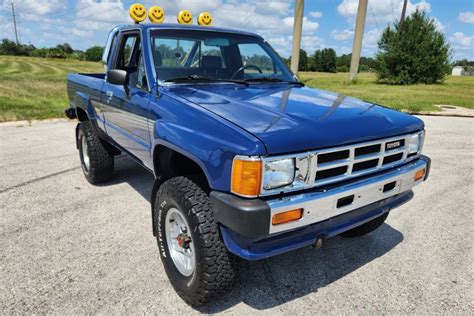 No Reserve: 1986 Toyota Pickup SR5 4×4 5-Speed for sale on BaT Auctions - sold for $16,000 on ...