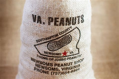 Raw Shelled Virginia Peanuts | Newsoms Peanut Shop