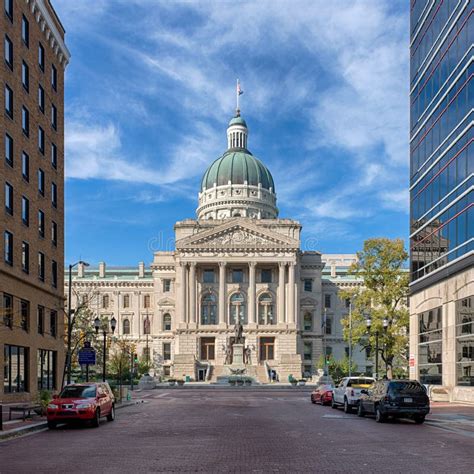 Indiana State Capitol Dome Interior Stock Image - Image of glass ...