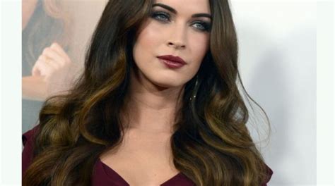 How To Do Megan Fox Eye Makeup – Style.Pk