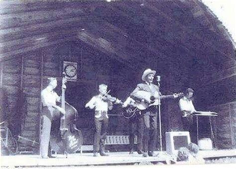 HANK WILLIAMS AT BUCK LAKE RANCH IN ANGOLA INDIANA JULY 6TH 1952 | Hank williams, Hank williams ...