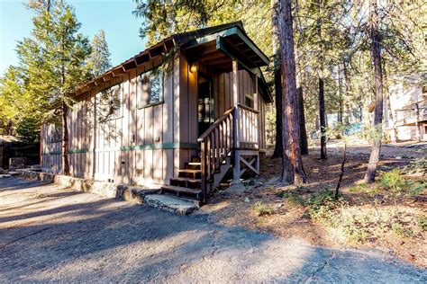 Cabin Rental near Sierra National Forest in Shaver Lake, California