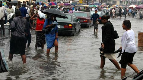 Lagos floods: Africa's largest mega-city, has a major drainage problem — Quartz Africa