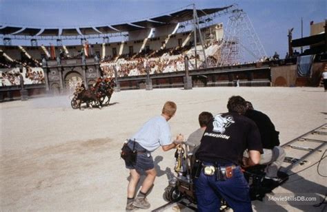 Gladiator behind the scenes photo | Gladiator movie, Scenes, Behind the ...