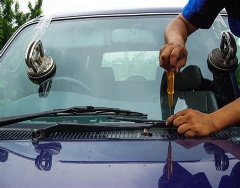 Windshield Wiper Replacement in Edmonton & Leduc, AB