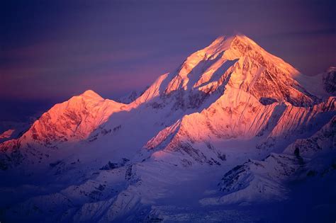 Mt St Elias Sunrise Photograph by RE Johnson