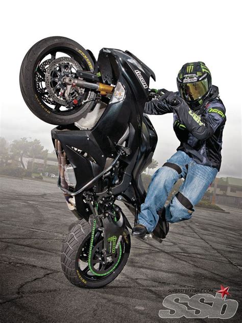 2013 Kawasaki ZX-6R 636 | Stunt Supremacy | Stunt bike, Cool bikes, Stunts