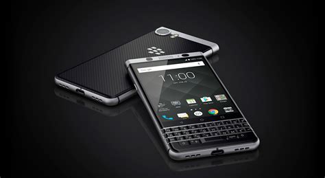 BlackBerry returns with the $899 Android KeyOne – Pickr