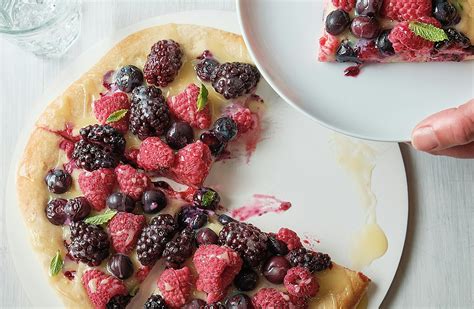 The Sweet Taste of Eataly, Chocolate Berry Pizza recipe | BerryWorld