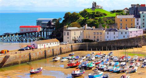 Holiday Havens: 10 Best Seaside Towns In The UK | DesignMyNight