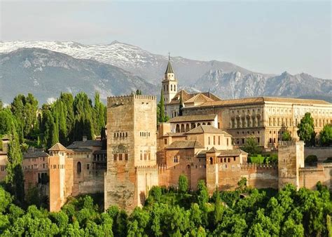 41 Beautiful Spain Famous Landmarks you don't want to Miss