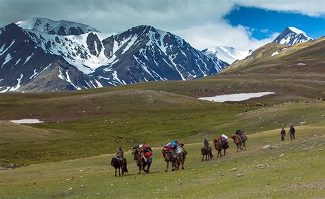 10 Reasons to visit Mongolian Altai Mountains