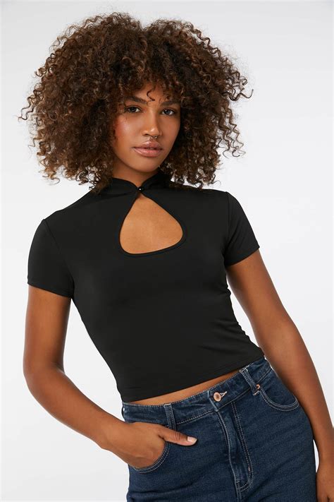 Mandarin Collar Crop Top | Ardene