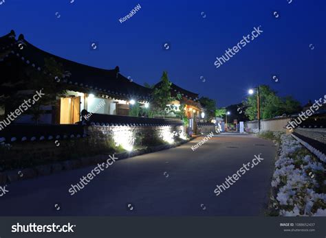 Night View Gyochon Village Gyeongju Koreamay Stock Photo 1088652437 | Shutterstock