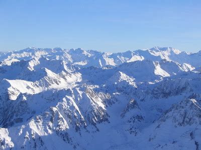 Pyrenees - Wikipedia