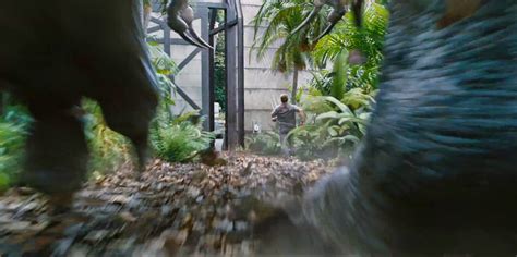 movie updates: New Jurassic World "Indominus Rex Escape" Clip + 3 Promo Clips