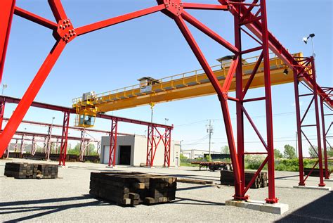 Outdoor Overhead Cranes - Canstahl