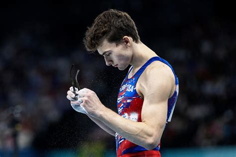 Why gymnast Stephen Nedoroscik wears glasses: What to know about his eyesight